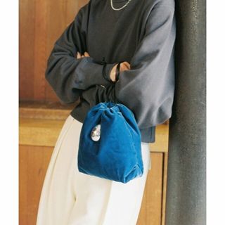 アーバンリサーチ(URBAN RESEARCH)の【BLUE】『一部別注カラー』JAMIRAY EGGVELVET D/S PUFFER BAG(ショルダーバッグ)