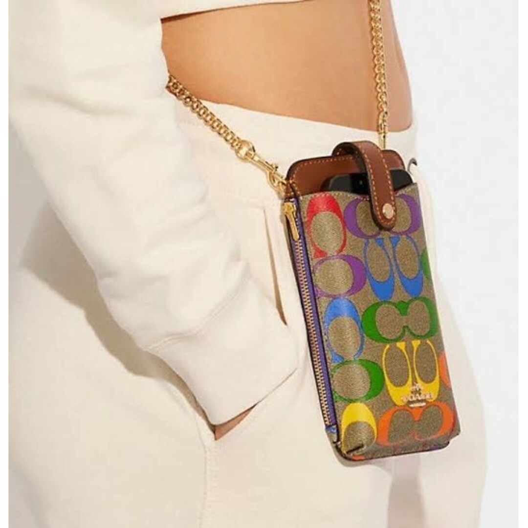 COACH - 新品 コーチ レインボー シグネチャー フォン クロスボディ