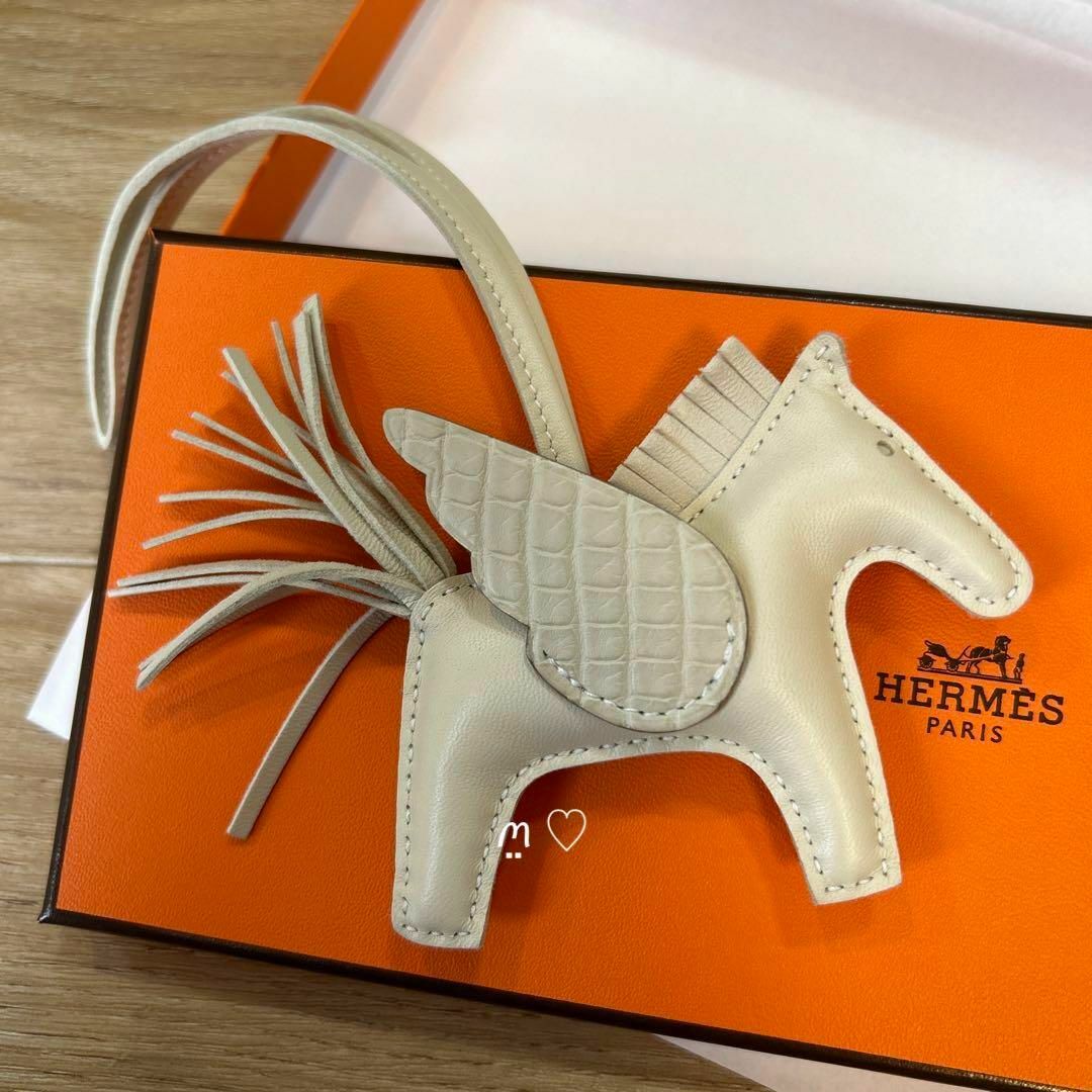 HERMESエルメス ロデオペガサスタッチPM クロコダイル クレ ソー HERMESエルメス ロデオペガサスタッチPM クロコダイル クレ ソー