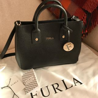 フルラ(Furla)のFURLAリンダ ミニトートバッグ❁黒(ショルダーバッグ)