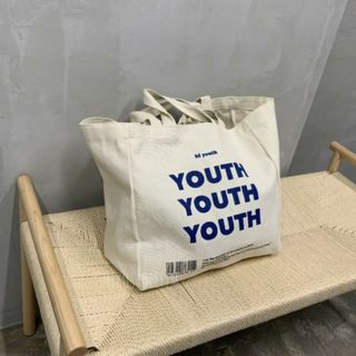 youth ロゴ トートバッグ 大容量 マチあり 韓国ファッション キャンバス(トートバッグ)