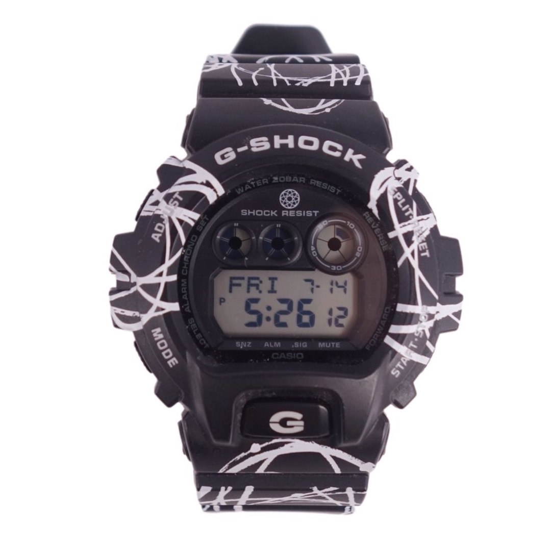 美品 カシオ Gショック CASIO G-SHOCK GDX-6900FTR-1 X Futura フューチュラ 時計 ウォッチ 総柄 メンズ  ブラック/ホワイト