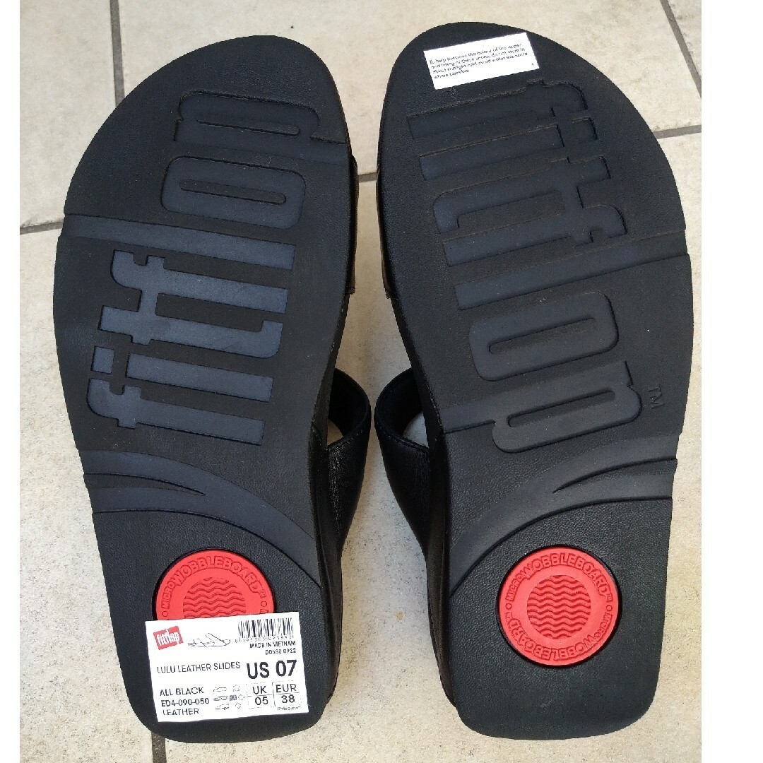 fitflop(フィットフロップ)のfitflop LULU レザーサンダル レディースの靴/シューズ(サンダル)の商品写真