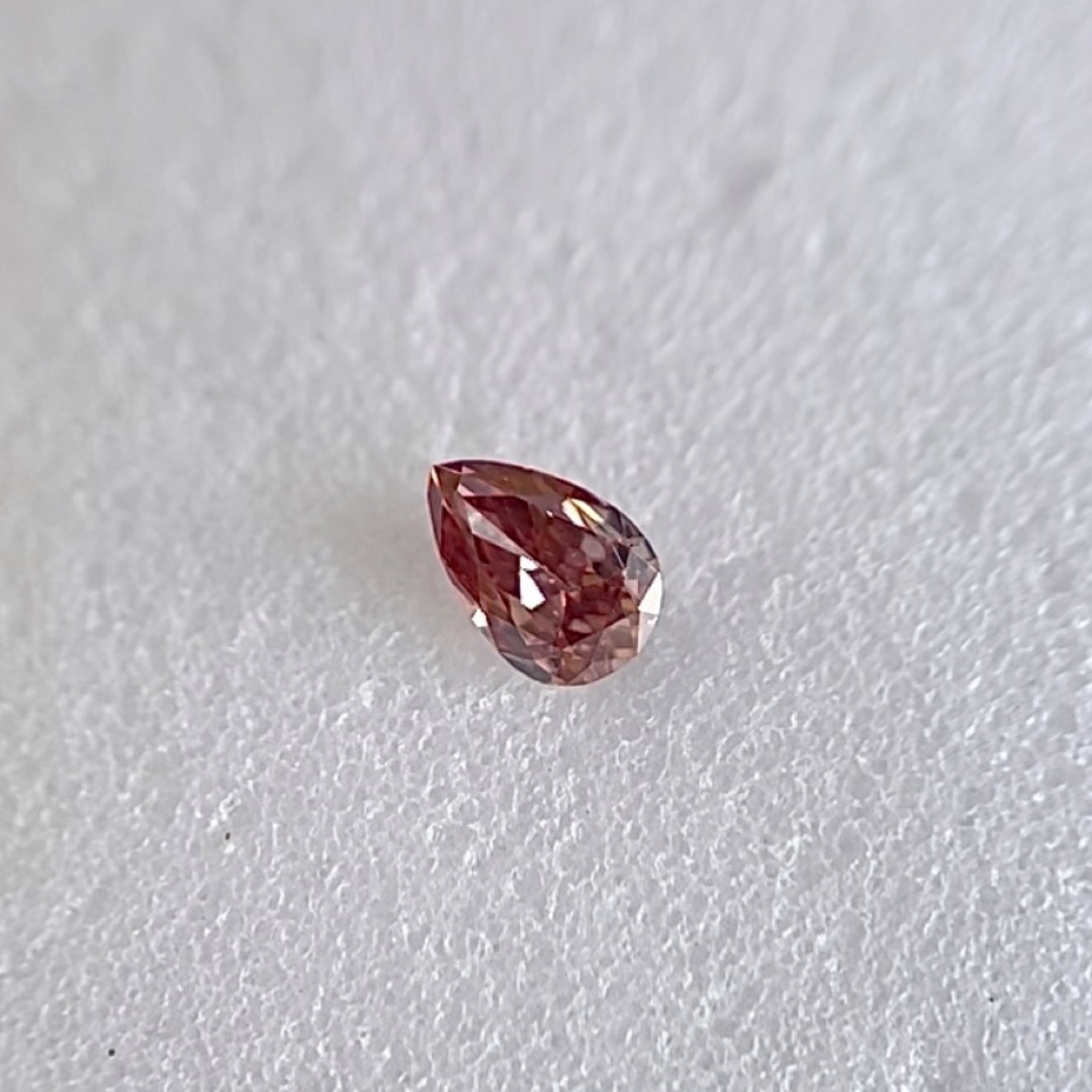 0.045ct SI-1 天然ピンクダイヤモンドFANCY DEEP PINK