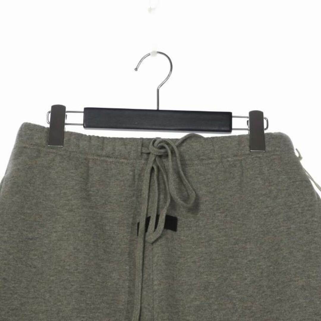 エッセンシャルズ フロック ロゴ ショートパンツ ハーフパンツ S | www