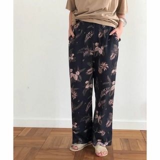 todayful 花柄パンツ36パンツ