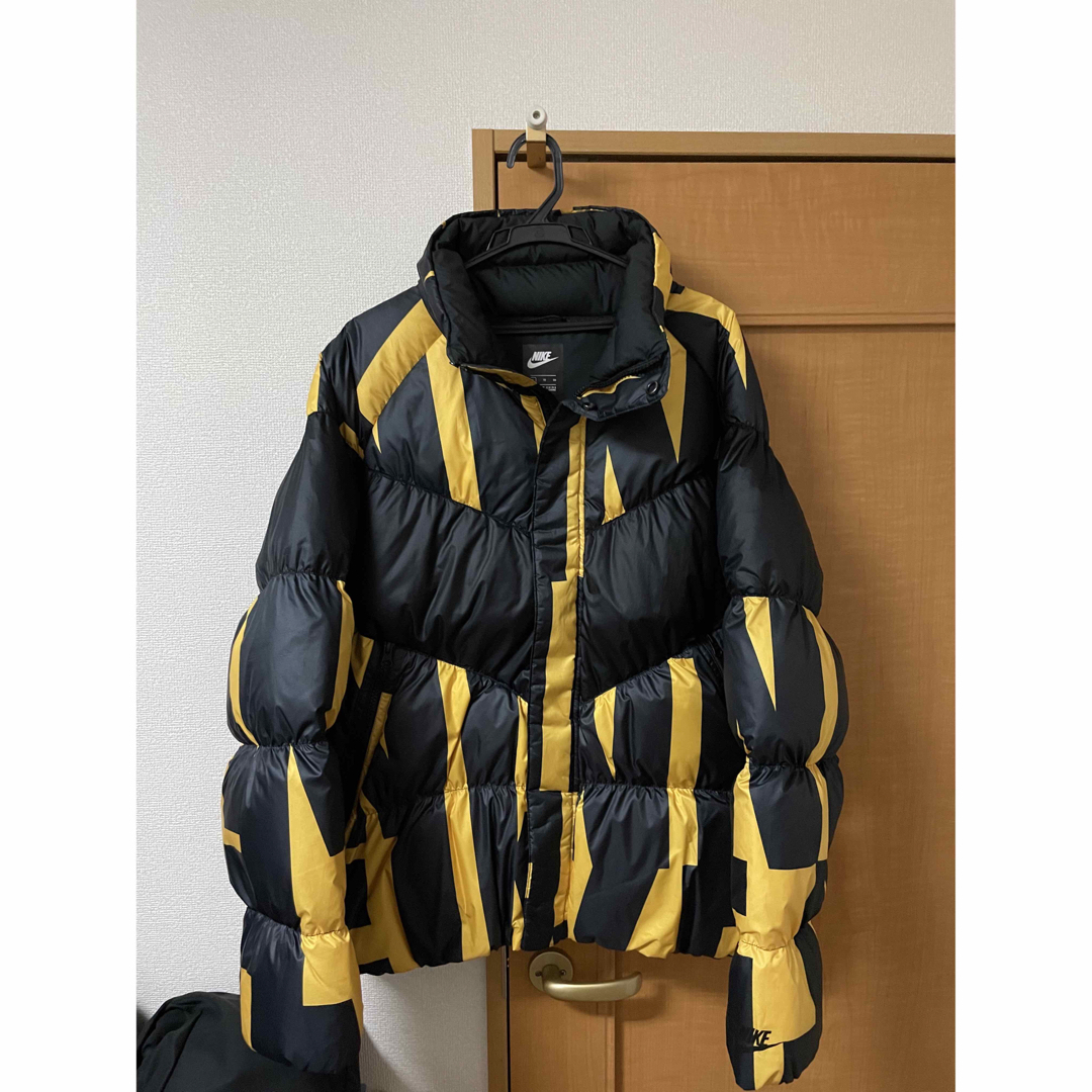 NIKE - NIKE ダウンジャケットブラック&イエロー XLの通販 by