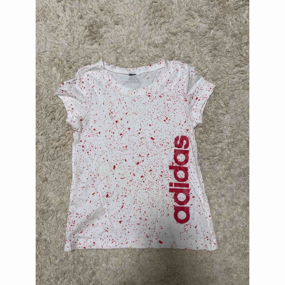adidas(アディダス)のAdidas 女の子　Tシャツ キッズ/ベビー/マタニティのキッズ服女の子用(90cm~)(Tシャツ/カットソー)の商品写真