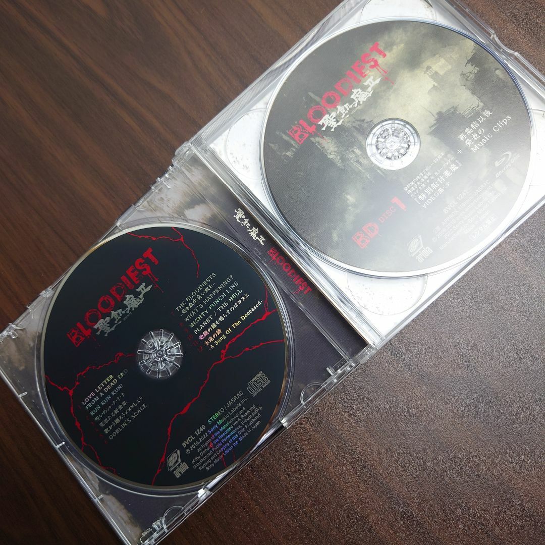聖飢魔Ⅱ BLOODIEST（初回生産限定盤A/CD1枚+Blu-ray3枚付） 2