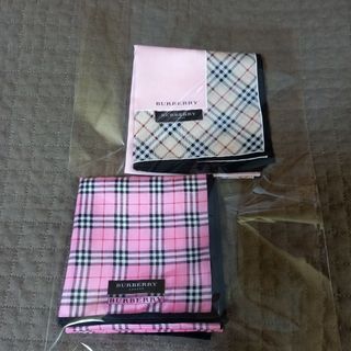 バーバリー(BURBERRY)のmaru様専用‼️➕BURBERRY2枚➕サンローランハンカチセット‼️(ハンカチ)