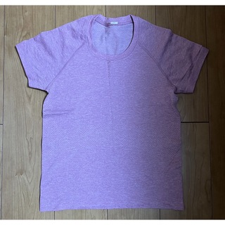 ルルレモン(lululemon)のルルレモン　lululemon Tシャツ　6  Short Sleeve ピンク(Tシャツ(半袖/袖なし))