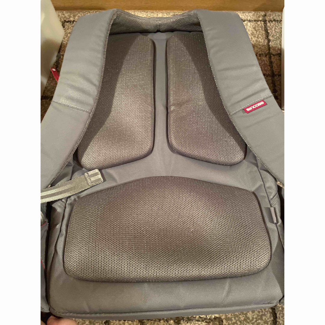 Incase ICON Slim Pack Backpack 1