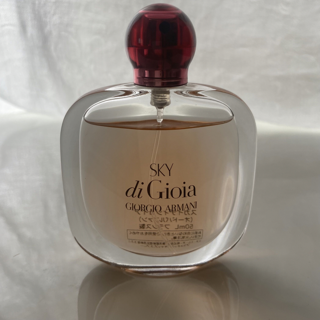 Giorgio Armani(ジョルジオアルマーニ)のGIORGIO ARMANI BEAUTY / SKY di Gioia♡香水 コスメ/美容の香水(香水(女性用))の商品写真