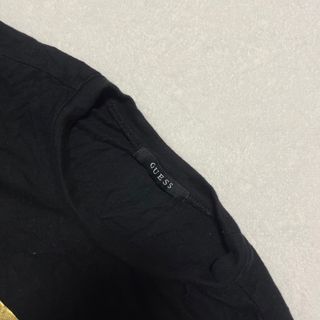 ゲス(GUESS)の【GUESS】ゲス　Tシャツ　デカロゴ◎ 人気カラー◎ 黒　金(Tシャツ/カットソー(半袖/袖なし))