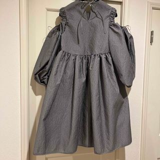 セシリーバンセン ジャネッサドレス グレー 8