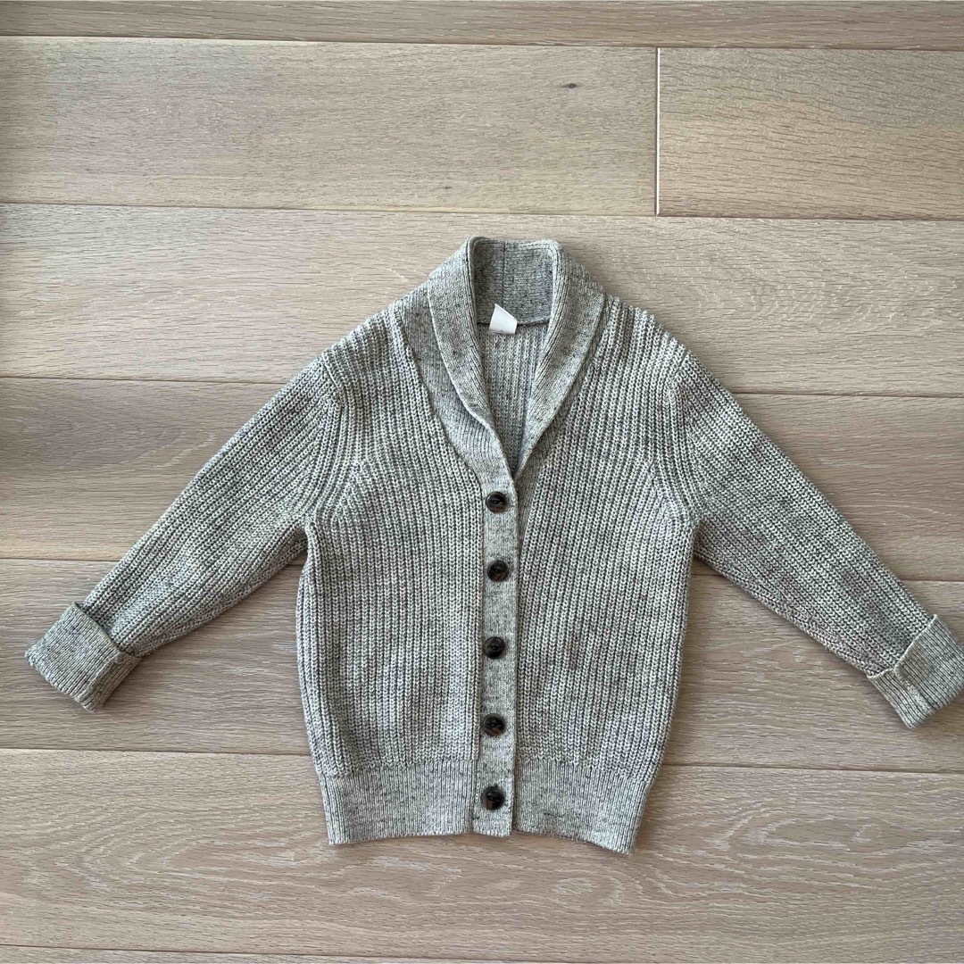 babyGAP(ベビーギャップ)のbabyGAPニットカーディガン♡ キッズ/ベビー/マタニティのキッズ服男の子用(90cm~)(カーディガン)の商品写真