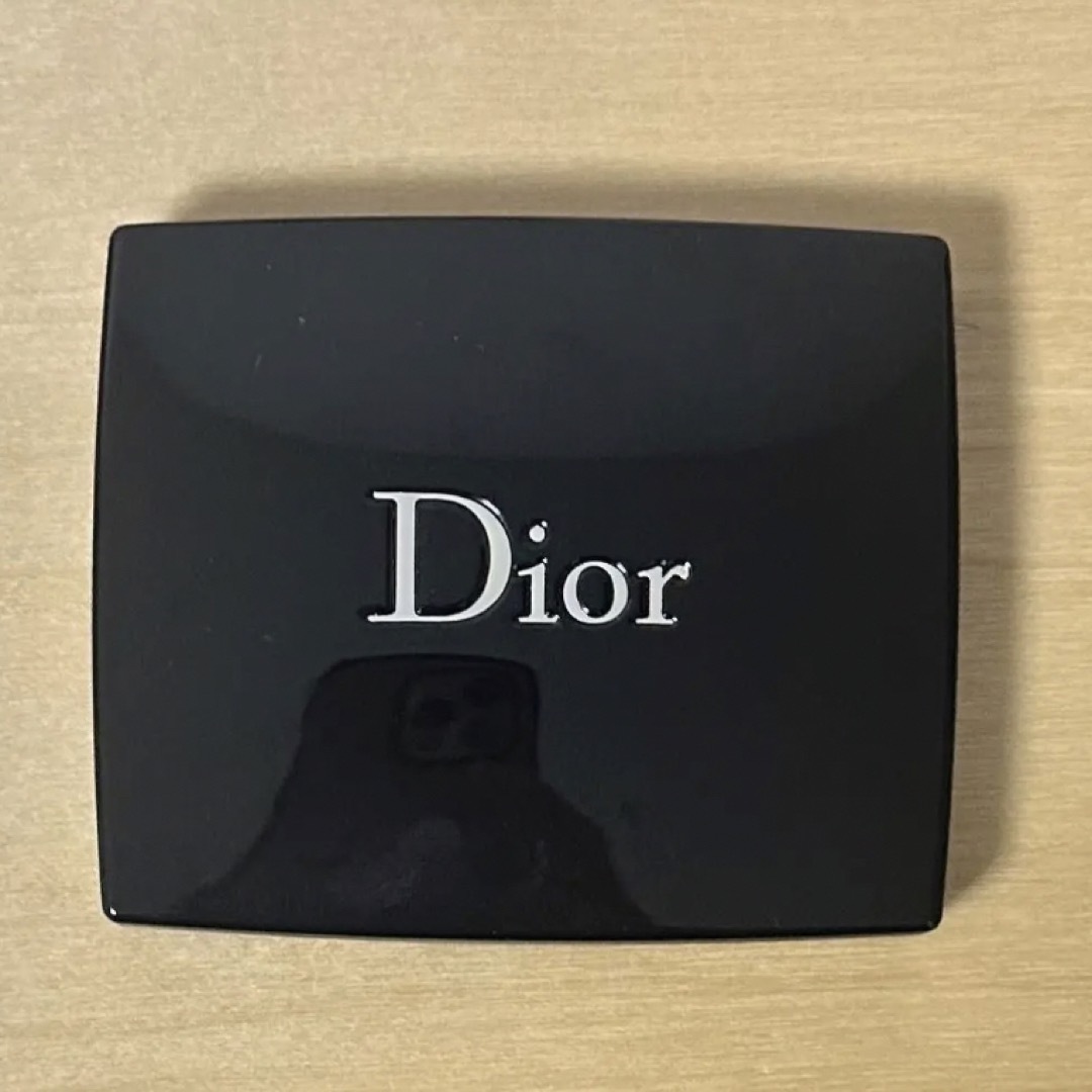 Christian Dior(クリスチャンディオール)のディオール　サンククルール　597 コスメ/美容のベースメイク/化粧品(アイシャドウ)の商品写真