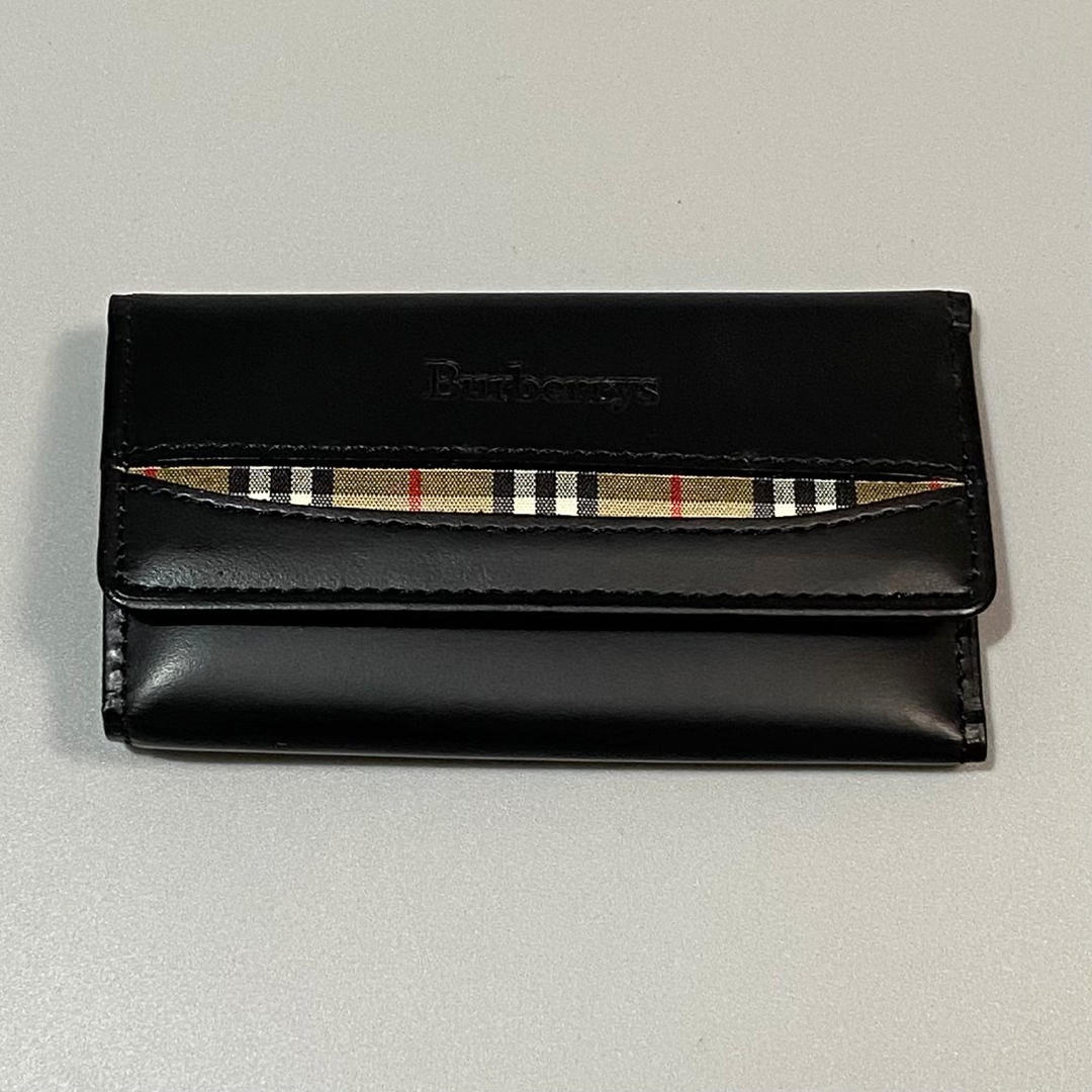 ほぼ新品】BURBERRY ノバチェック3連キーケース Black-