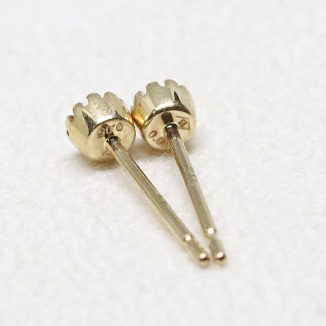 ベルシオラ 一粒ダイヤ ピアス 計0.1ct k18