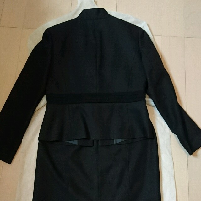 EPOCA(エポカ)の新品同様、スーツ上下 レディースのフォーマル/ドレス(スーツ)の商品写真