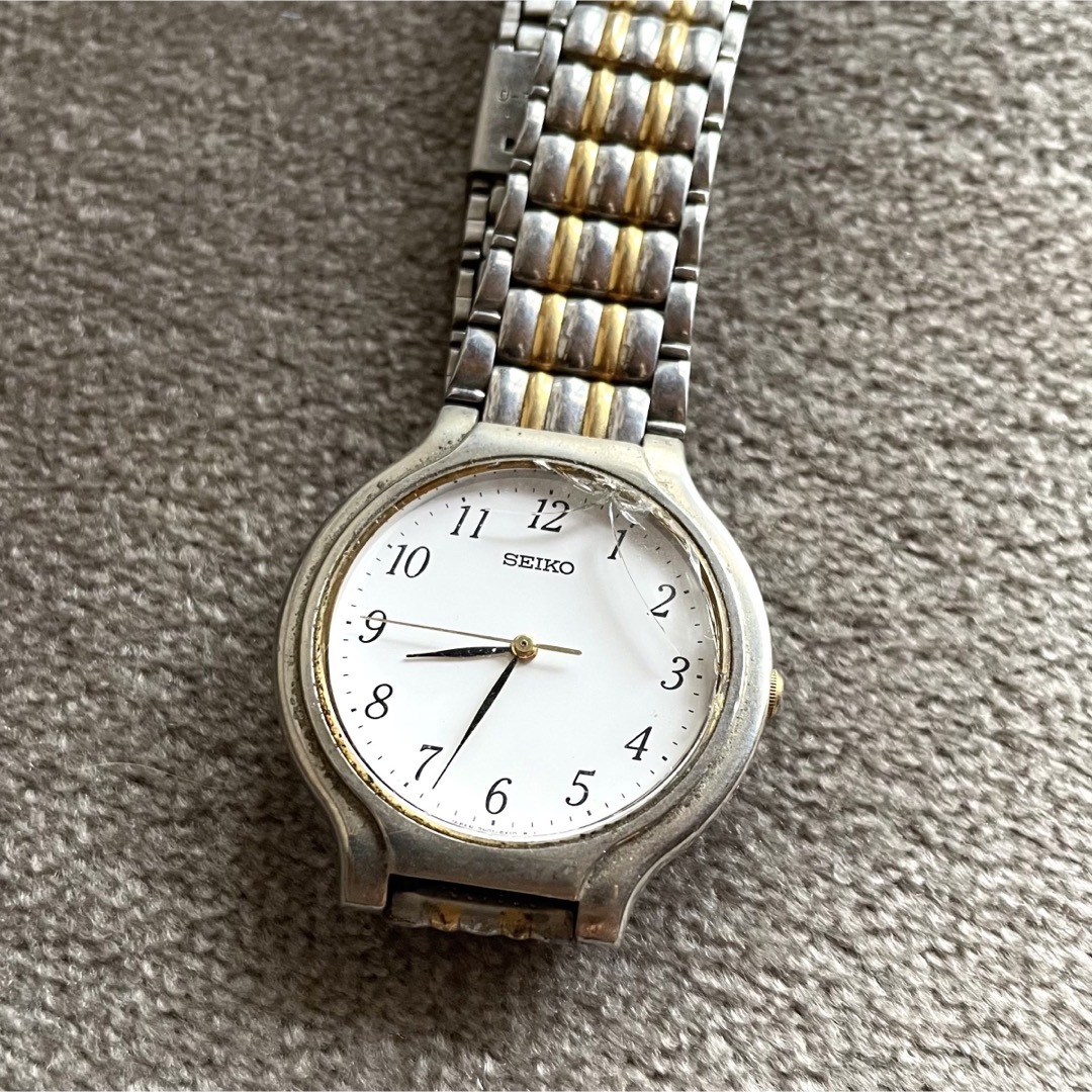 昭和レトロ SEIKO トランジスタ時計 稼働品 レッド TTX–633 見返す 昭和レトロ SEIKO トランジスタ時計 稼働品 レッド TTX–633 見返す