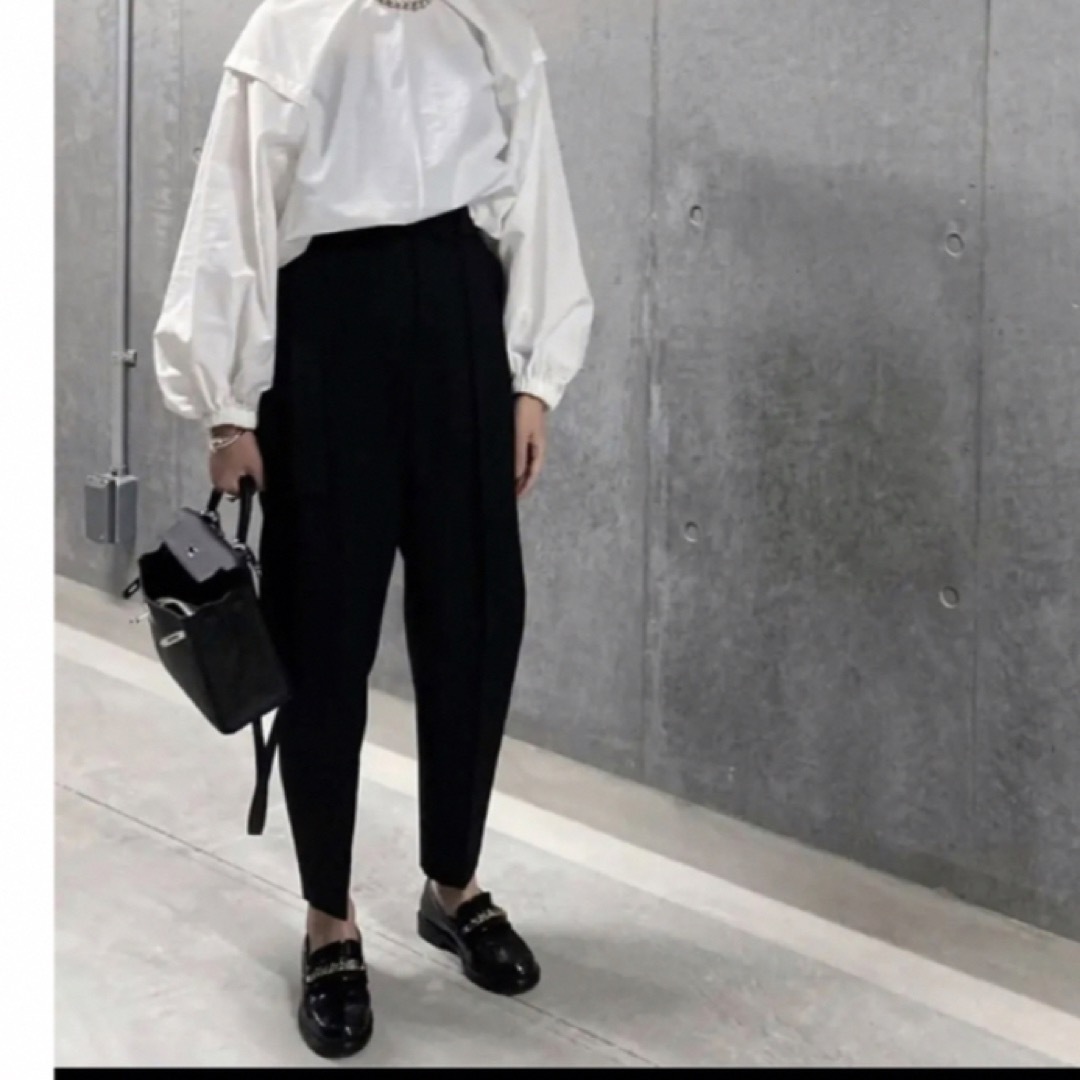 美品 lohen ローヘン バレルパンツ 38 美品 lohen ローヘン バレルパンツ 38