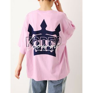 ロデオクラウンズワイドボウル(RODEO CROWNS WIDE BOWL)のOVERLAPクラウンTシャツ　ライトピンク(Tシャツ(半袖/袖なし))