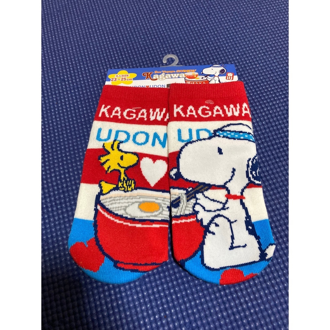 SNOOPY(スヌーピー)のスヌーピー　snoopy 靴下　ご当地　ソックス　香川　うどん レディースのレッグウェア(ソックス)の商品写真