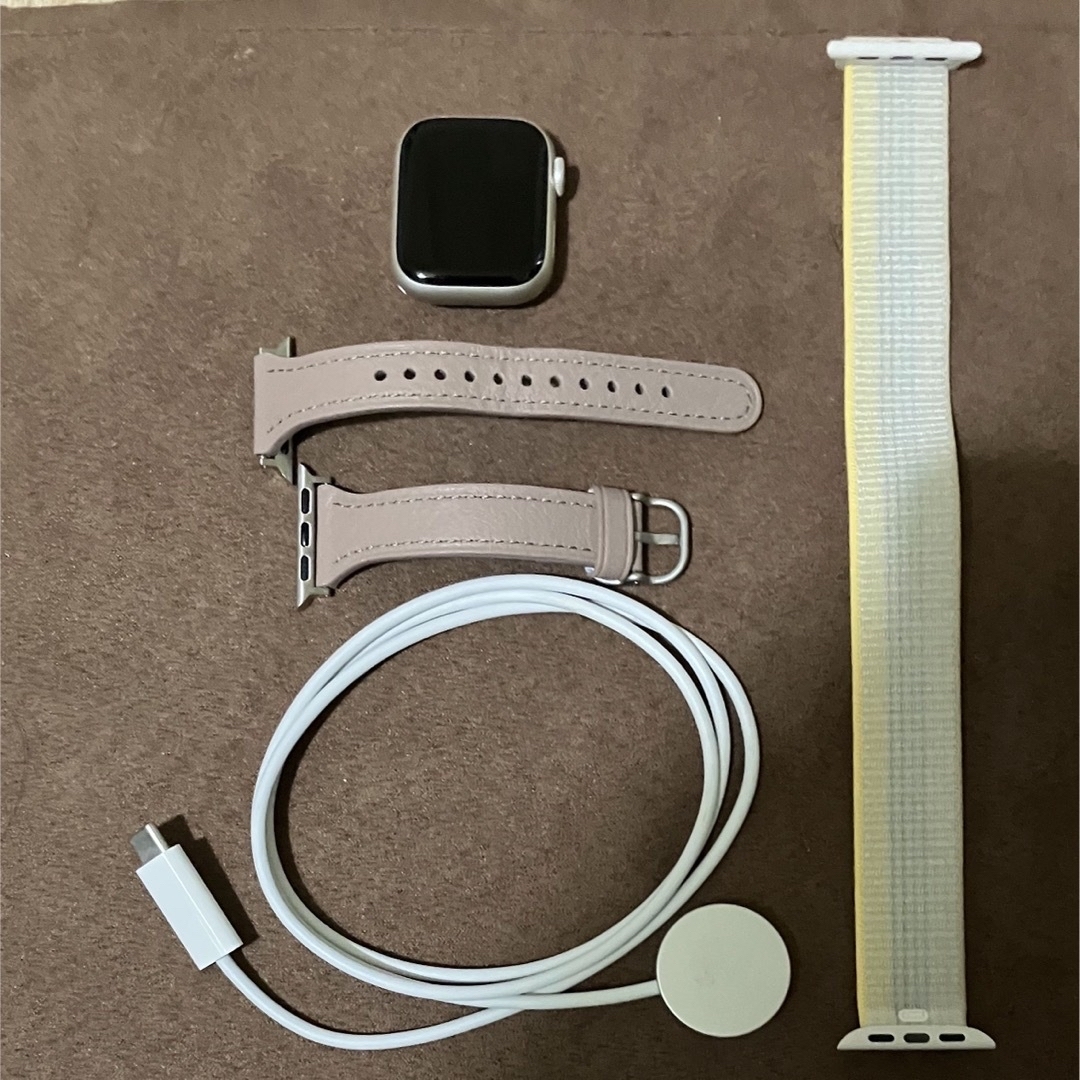 Apple Watch Series 8 (GPSモデル) 41mmスターライト