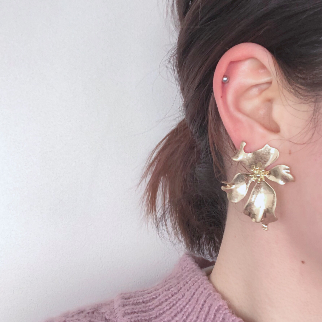 FRAY I.D(フレイアイディー)のN-259 Vintage metal flower gold レディースのアクセサリー(ピアス)の商品写真