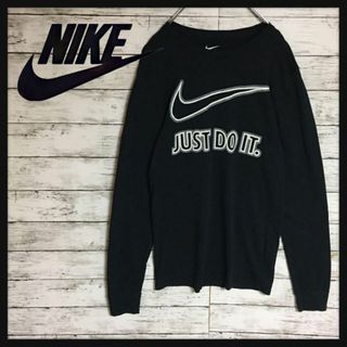 ナイキ(NIKE)の【美品ビッグスウッシュ】ナイキ　長袖プリントTシャツ　人気黒Sサイズ　F461(Tシャツ/カットソー(七分/長袖))