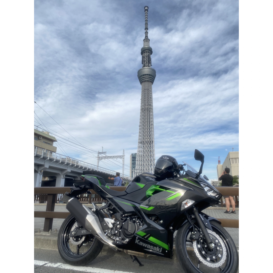 Ninja 400 2023 タンデムシート