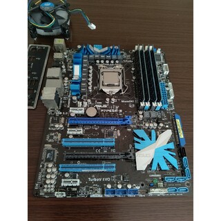 マザーボード ASUS P7P55D-E、CPU i7-870、メモリ セット