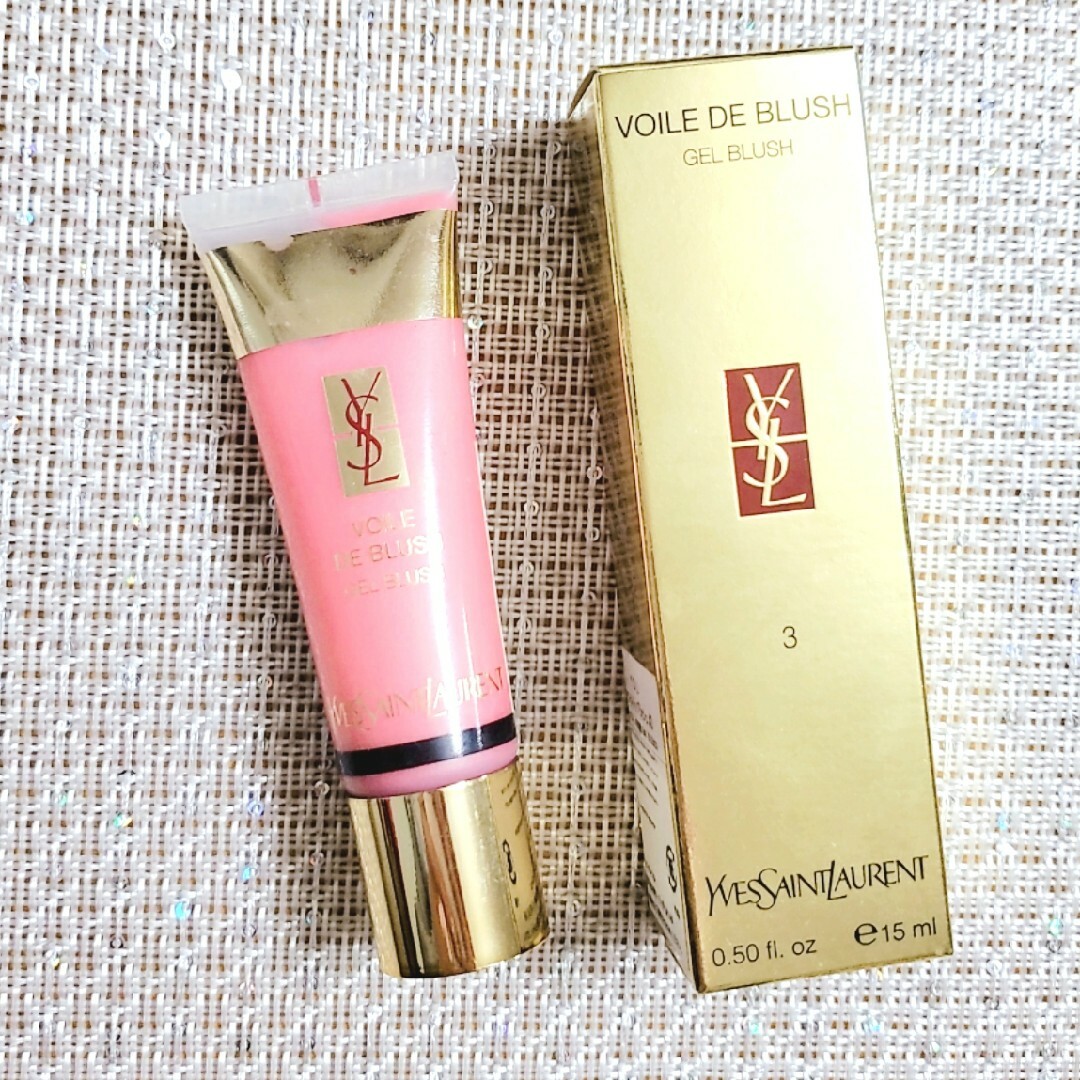 Yves Saint Laurent Beaute(イヴサンローランボーテ)の匿名配送/YSLチーク コスメ/美容のベースメイク/化粧品(チーク)の商品写真