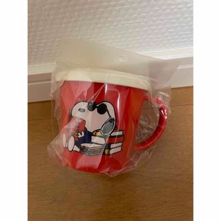 ピーナッツ(PEANUTS)のマグカップ(グラス/カップ)