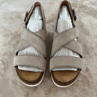 クラークス(Clarks)のクラークス / Lizby Cross / リズビークロス (サンドスェード)(サンダル)