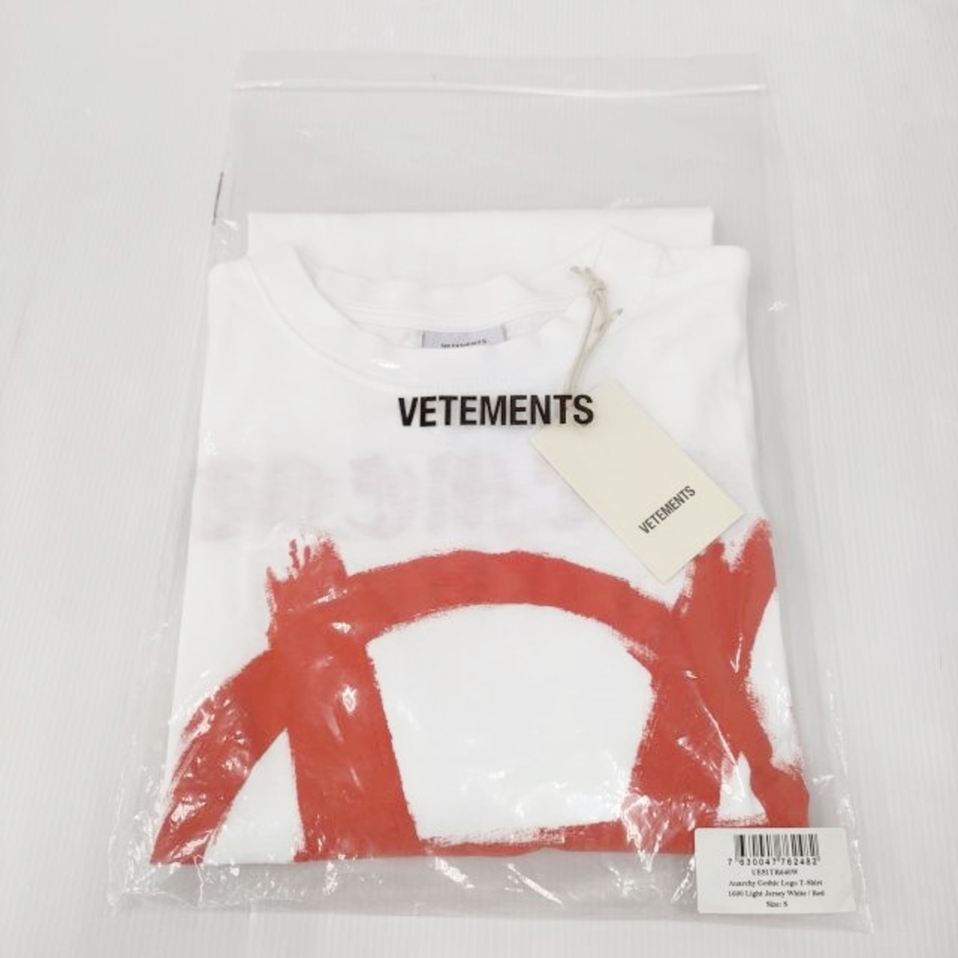 VETEMENTS(ヴェトモン)のVETEMENTS 半袖Ｔシャツ カットソー ヴェトモン メンズのトップス(Tシャツ/カットソー(半袖/袖なし))の商品写真