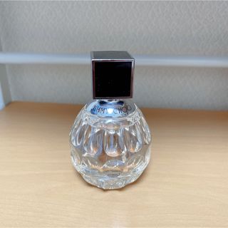 ジミーチュウ(JIMMY CHOO)のJIMMY CHOO ジミーチュウ オードトワレ 40ml(香水(女性用))