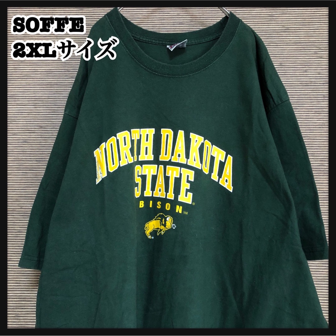 【SOFFE】半袖Tシャツ　カレッジロゴ　アメフト　モスグリーン　バイソン27 メンズのトップス(Tシャツ/カットソー(半袖/袖なし))の商品写真