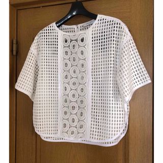 アドーア レース トップスの通販 100点以上 | ADOREのレディースを買う