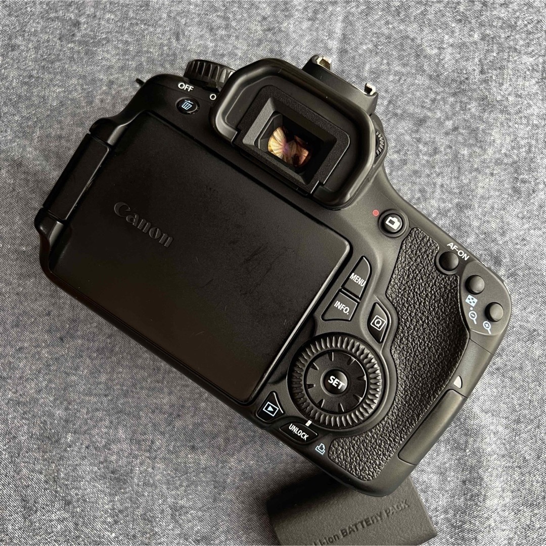 Canon EOS 60D 使える訳あり　 スマホ/家電/カメラのカメラ(デジタル一眼)の商品写真