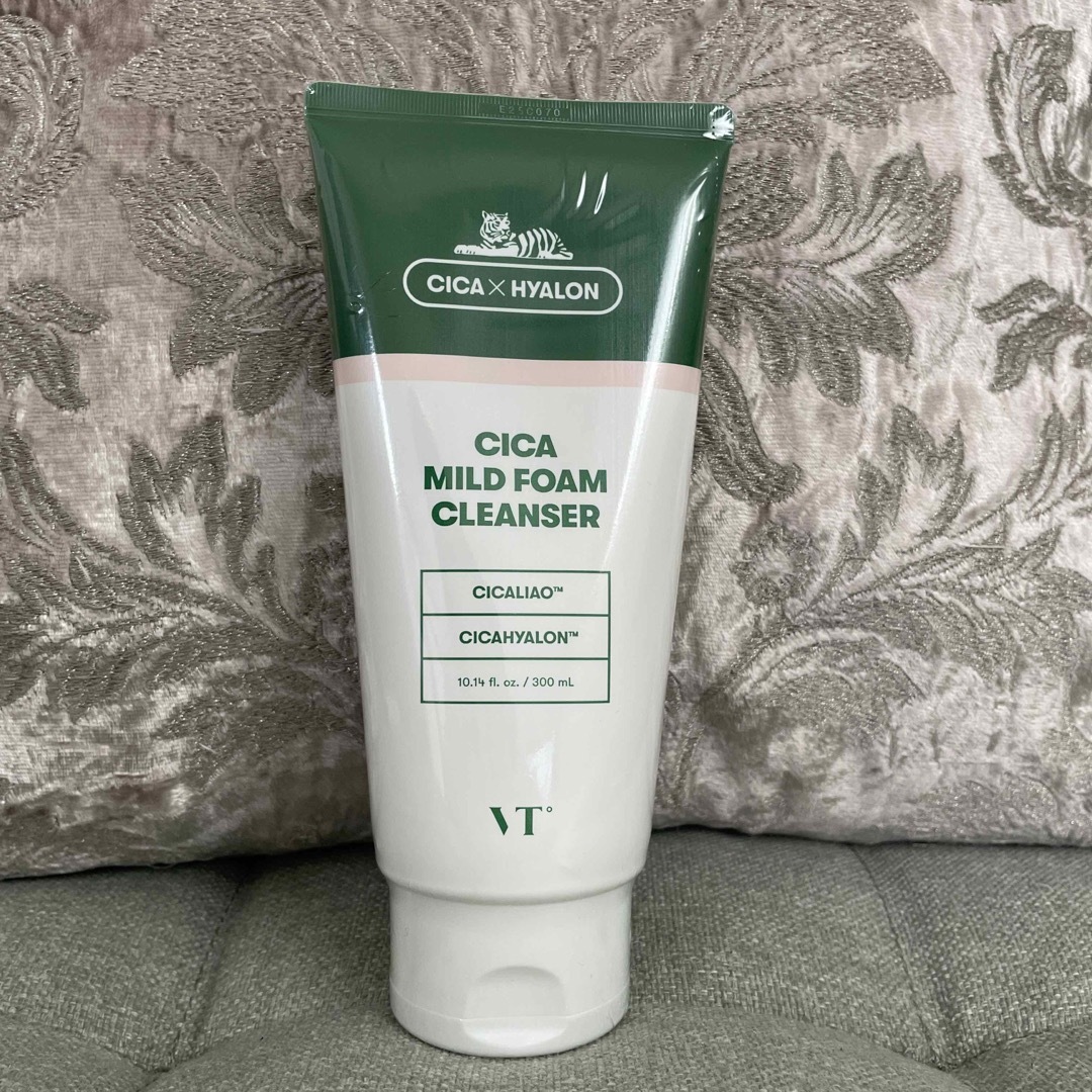 VT(ブイティー)のCICA MILD FOAM CLEANSER コスメ/美容のスキンケア/基礎化粧品(洗顔料)の商品写真