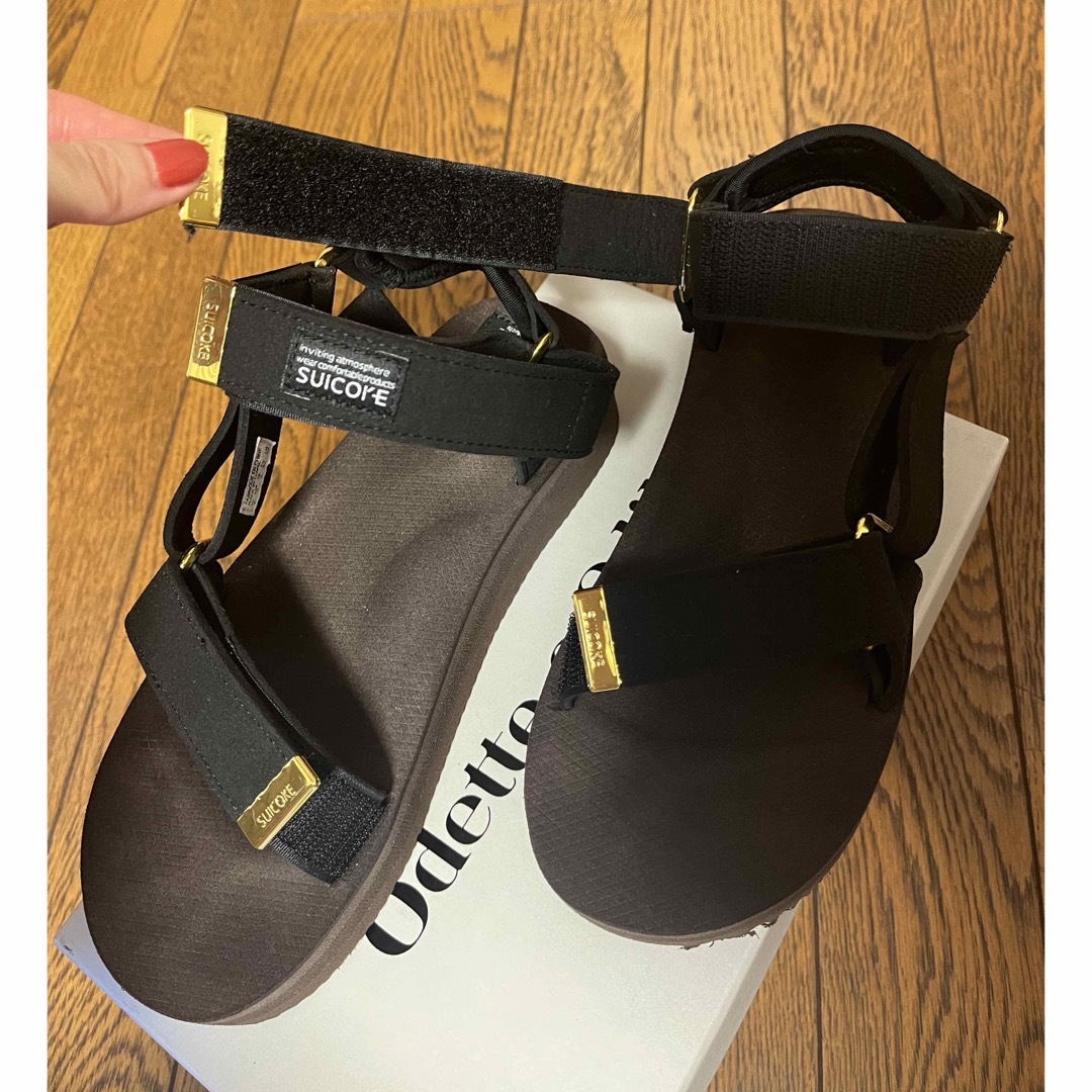 suicoke(スイコック)のsuicokeサンダル　22センチ　ドレステリア　whimgazette別注 レディースの靴/シューズ(サンダル)の商品写真