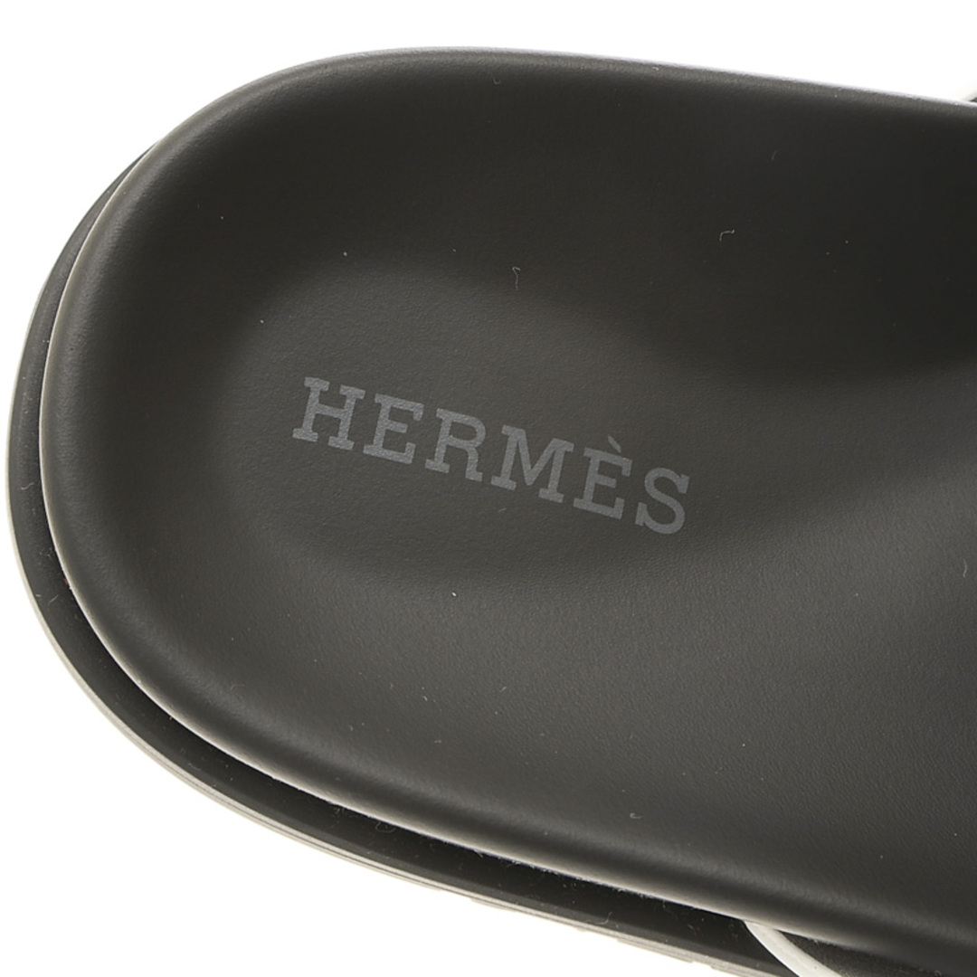 Hermes(エルメス)のエルメス シプレ サンダル ホワイト/ブラック #34 レディースの靴/シューズ(サンダル)の商品写真