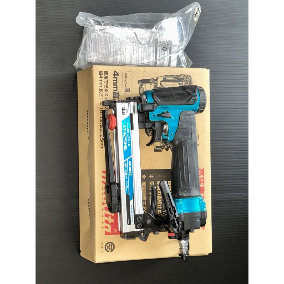マキタ 高圧エアタッカ - 工具/メンテナンス