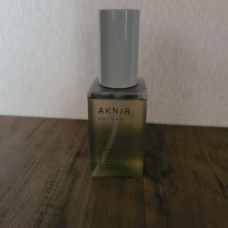 AKNIR 　アクニー　薬用ヘアスカルプセラム(スカルプケア)