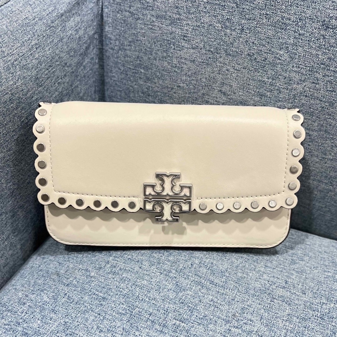 Tory Burch(トリーバーチ)のトリーバーチ　新作新品 クラッチバッグ レディースのバッグ(クラッチバッグ)の商品写真