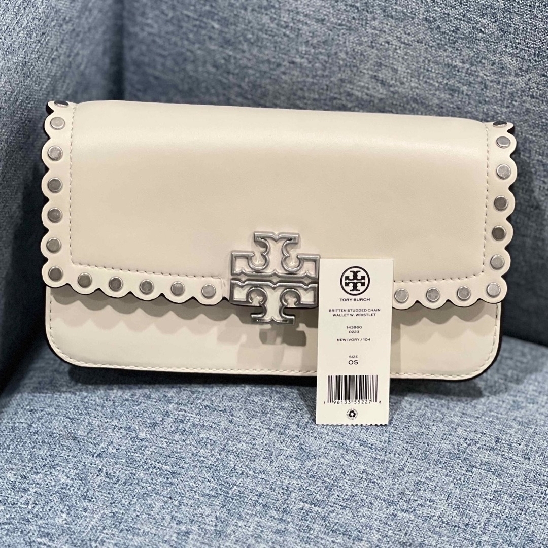 Tory Burch(トリーバーチ)のトリーバーチ　新作新品 クラッチバッグ レディースのバッグ(クラッチバッグ)の商品写真