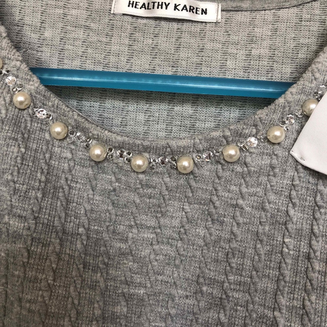 ヘルシーカレンリボントップス   リボン夏服    半袖リボンか レディースのトップス(シャツ/ブラウス(半袖/袖なし))の商品写真