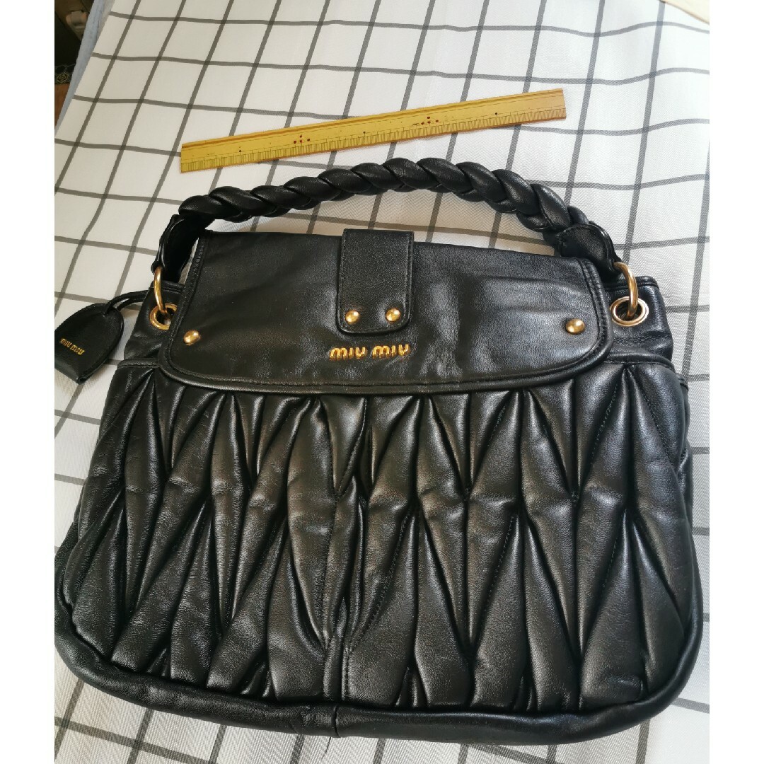 定番 miumiu - MIUMIU ショルダーバッグの通販 by パール's shop